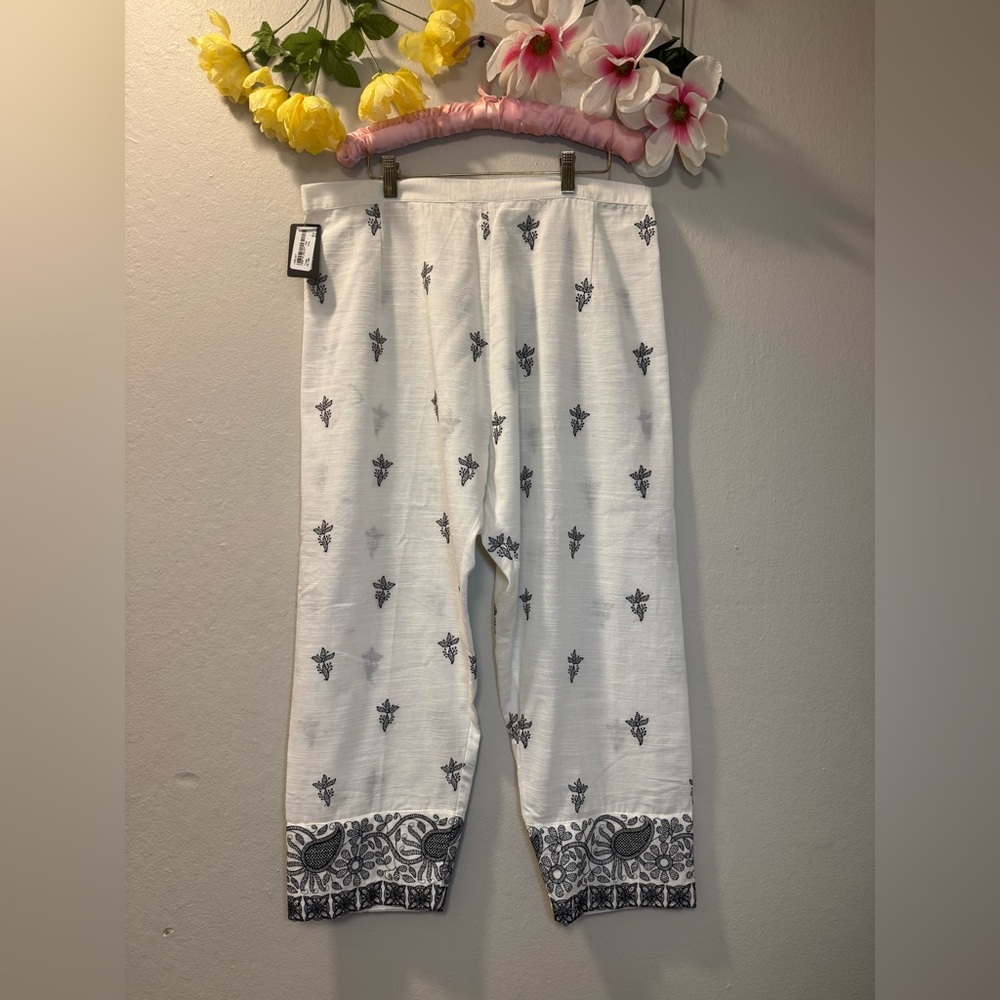 Limelight White Wide-Leg Printed Harem Pants with Black Motif